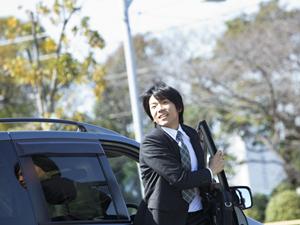 自分が納得できる車検料金について