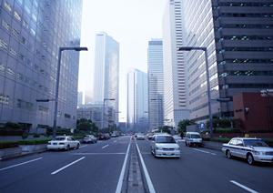 仕事の合間に免許合宿に出向こう